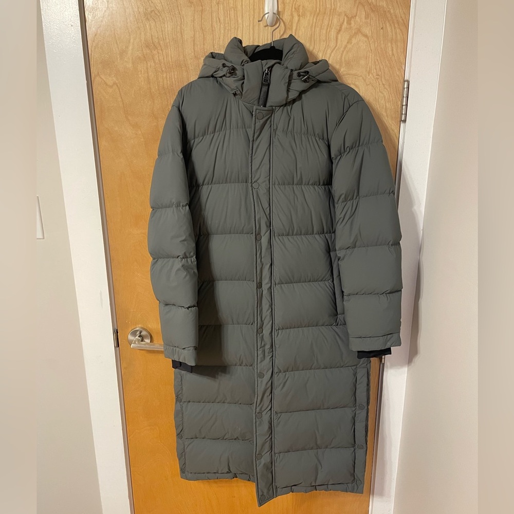 Aritzia Super Puff Long Jacket